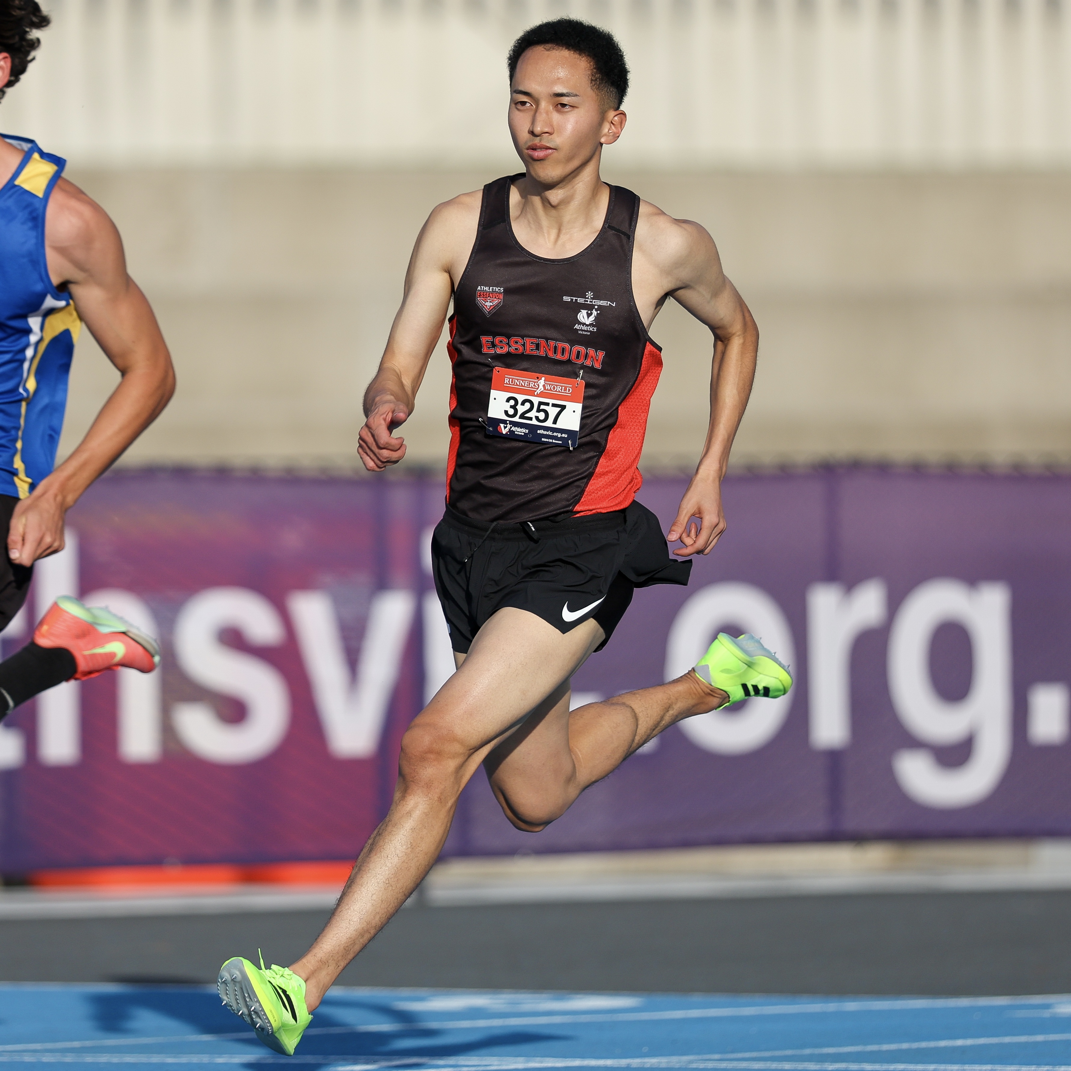 Hyuga, 400m